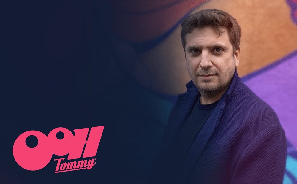 image for: OOH Tommy hires Chris Earnshaw.